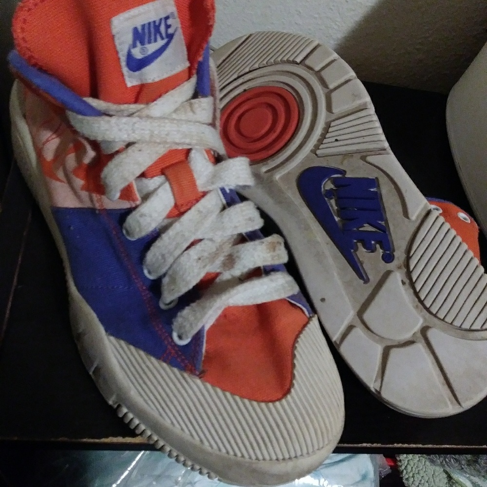 Nike